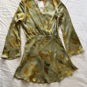 Zara Olive and Mustard Floral Short Dress Long Sleeve Kimono Style Wrap